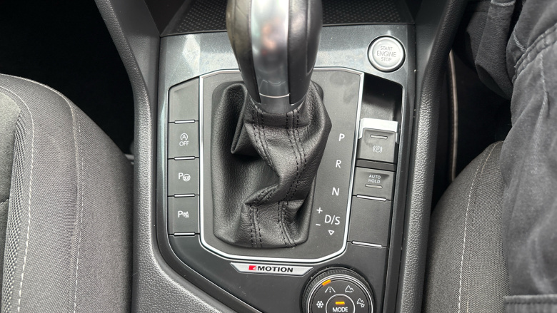 Volkswagen Tiguan 2.0 TDi 150 4Motion SEL 5dr DSG Diesel Estate